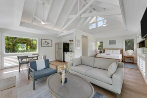 3 chambres, fer et planche à repasser, Wi-Fi, literie fournie