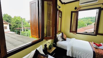 Habitación Deluxe con 2 camas individuales | Sábanas de algodón egipcio y ropa de cama de alta calidad