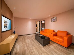 標準套房 | 高級寢具、書桌、手提電腦工作空間、遮光窗簾/窗簾