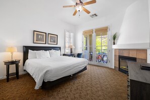 Desk, iron/ironing board, WiFi, bed sheets