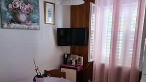 Unclassified image, 4 of 14, button - Apartments Blaženka (Omis)