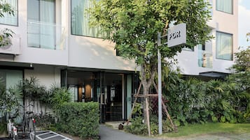 施設の入り口