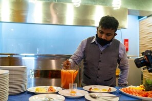 Dining - Olympus Plaza Hotel (Haputhale)