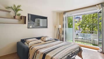 2 habitaciones, tabla de planchar con plancha, wifi y ropa de cama