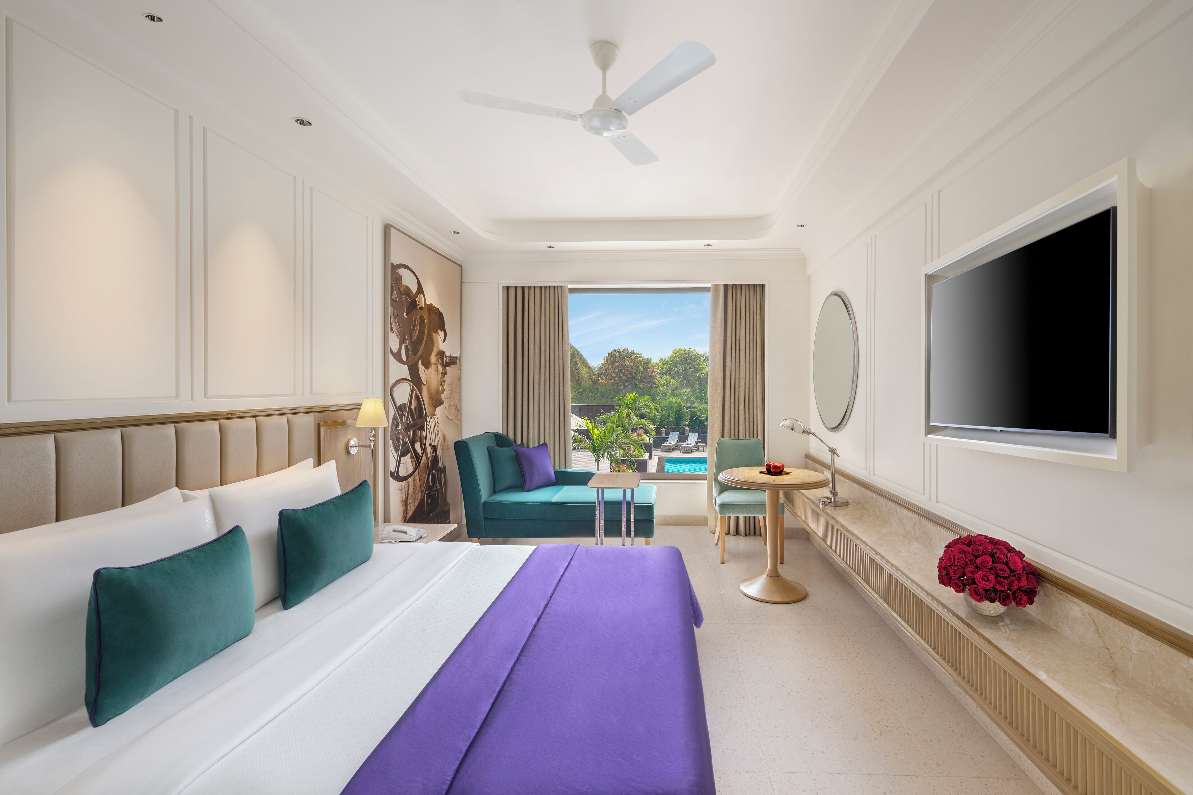 Premium bedding, minibar, in-room safe, desk