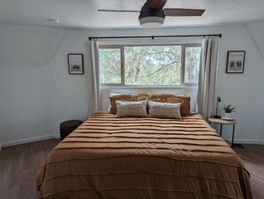 3 bedrooms, free WiFi, bed sheets