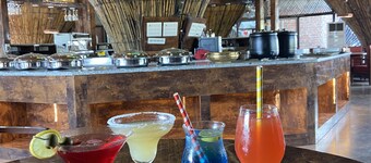 DAN Resorts & Weddings