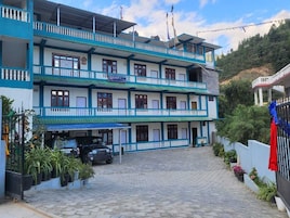 Fachada da propriedade