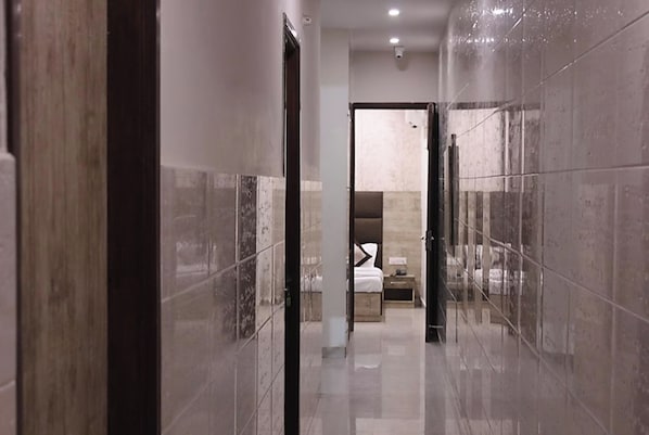 Lobby - Goroomgo Shree Krishna Hotels Amritsar (Amritsar)