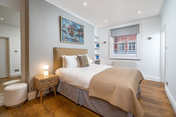 4 bedrooms, free WiFi