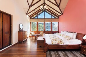Luxe villa | 4 slaapkamers, een strijkplank/strijkijzer, beddengoed