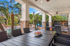 Outdoor dining - Palm Springs 5BR + Pool + Game Room (Coachella)