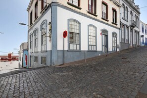 Exterior - Vacation Home 'Casa Clásica Santa Cruz De La Palma' with Sea View & Wi-Fi (Santa Cruz de la Palma)