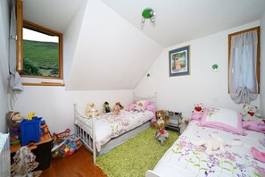 3 habitaciones, tabla de planchar con plancha y wifi gratis 