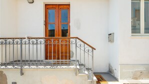 تفاصيل الفندق من الخارج