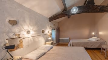 3 soverom og strykejern/-brett