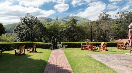 Exterior. Bulembu Country Lodge