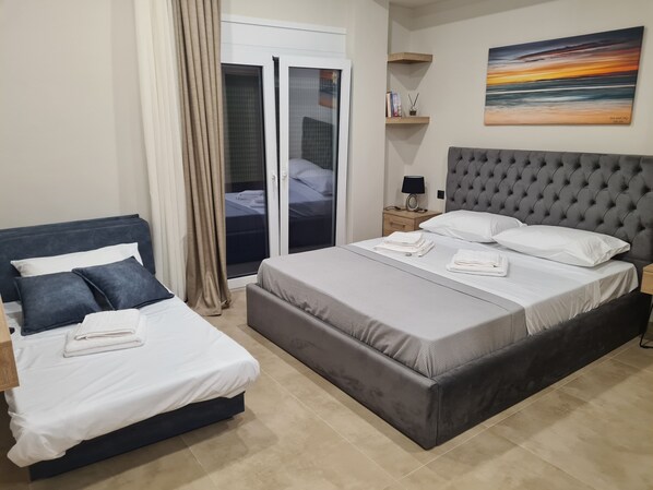 1 bedroom, iron/ironing board, WiFi, bed sheets - Fay s luxury loft, sea view, 200 metres far from the beach. (Volos)