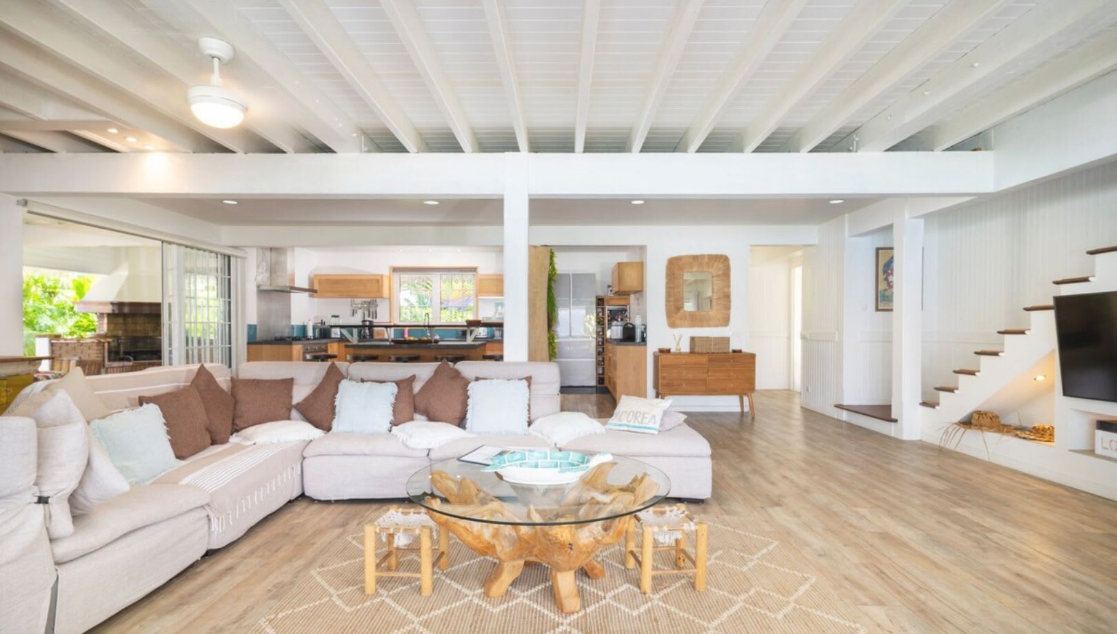 Télévision, espaces bureaux