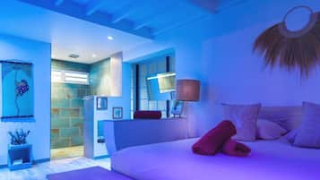 4 camere, una scrivania, ferro/asse da stiro, Wi-Fi