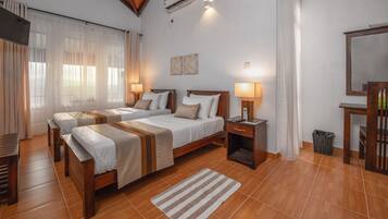 Luxury Villa | 3 bedrooms, iron/ironing board, bed sheets