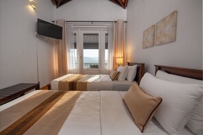 Luxury Villa | Iron/ironing board, bed sheets