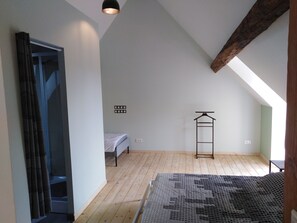 3 soverom, strykejern/-brett, reiseseng for barn og wi-fi (inkludert)