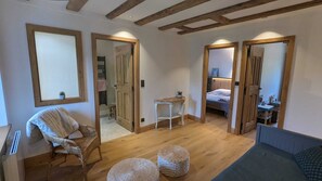 2 habitaciones, escritorio, cuna de viaje y wifi gratis 