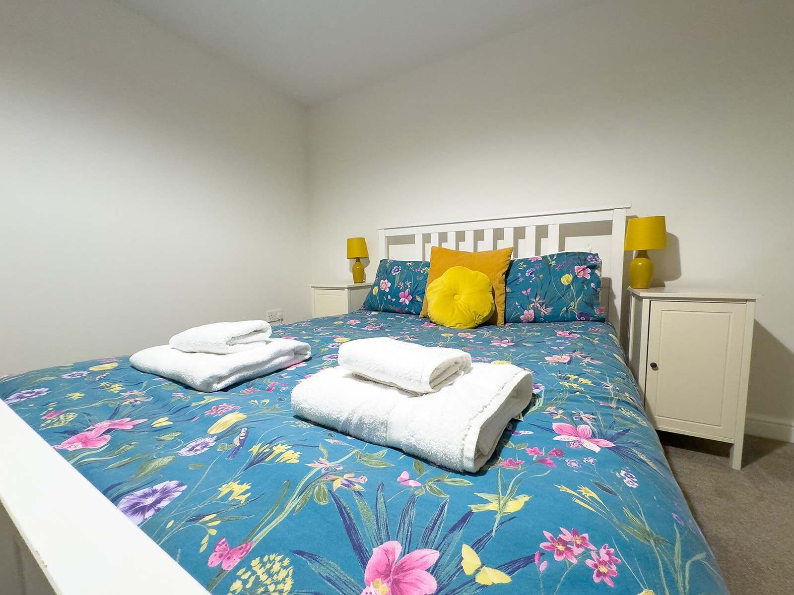 4 bedrooms, iron/ironing board, travel cot, WiFi