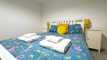 4 bedrooms, iron/ironing board, travel cot, WiFi