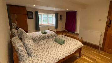 1 chambre, Wi-Fi, draps fournis