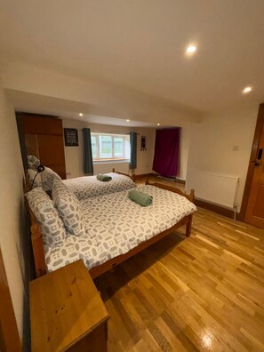 1 chambre, Wi-Fi, draps fournis