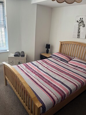 Appartement | 2 slaapkamers, een strijkplank/strijkijzer, gratis wifi, beddengoed