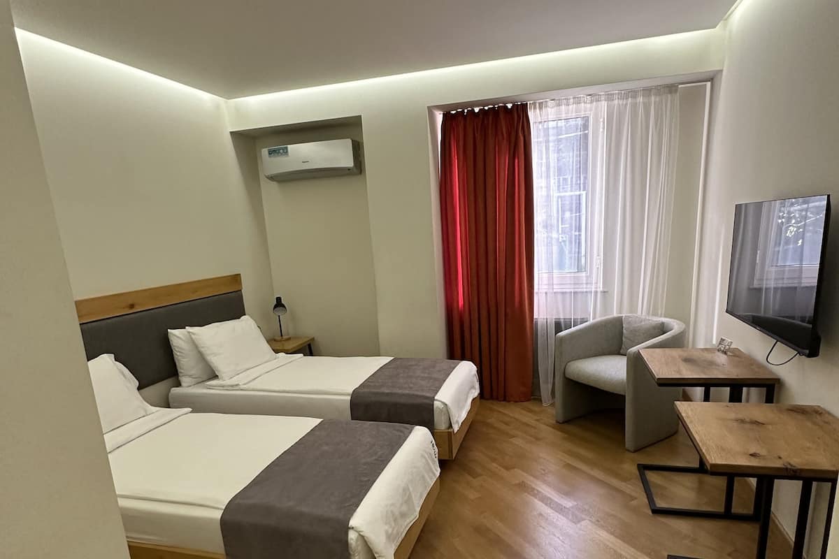 Standard Double or Twin Room | 1 bilik tidur, langsir/tirai gelap terus, kalis bunyi