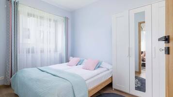 1 chambre, fer et planche à repasser, Wi-Fi, draps fournis