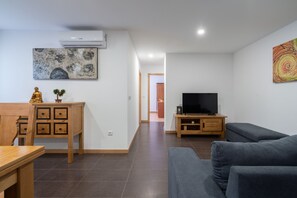 Family House | Living area - Casa da Petisqueira 88, Paredes - O Porto  (Paredes)