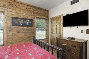 6 bedrooms, WiFi