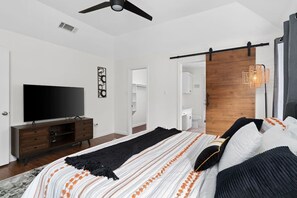 5 soverom, skrivebord, strykejern/-brett og wi-fi