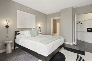 2 chambres, fer et planche à repasser, lit parapluie, Wi-Fi