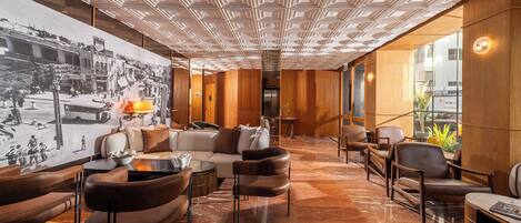 Sittområde i lobbyn