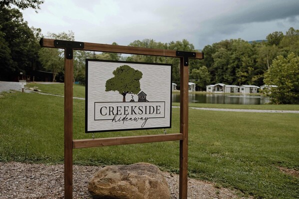 Property grounds - Waterfront Cabin at Creekside Hideaway (Gatlinburg)