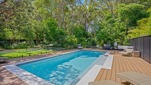 Pool - 9 Naiad Court - Rainbow Shores. Pool. Walk to beach. (Rainbow Beach)