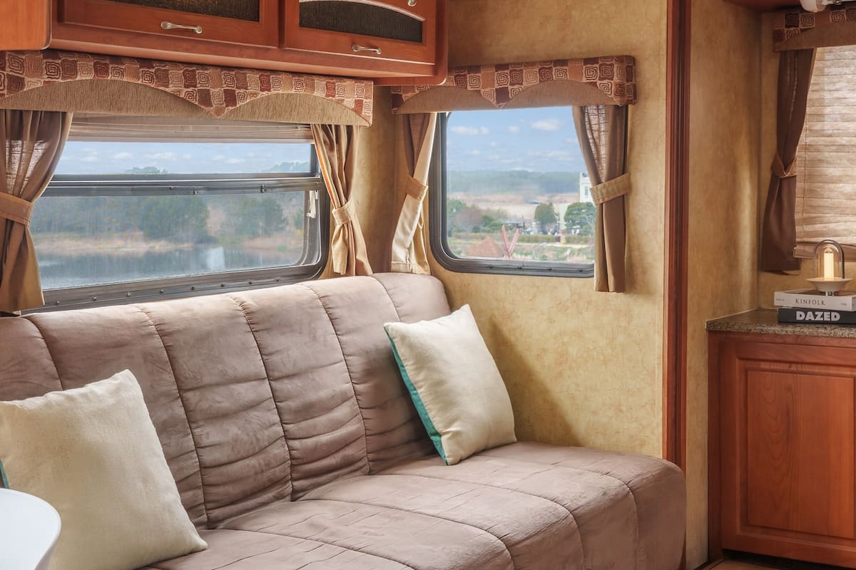 Camera Basic, 1 camera da letto (VIP Caravan) | Wi-Fi gratuito
