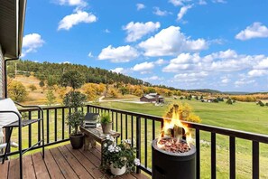 Property grounds - 76 Ranch R&R - New Bungalow just east of Deadwood! (Sturgis)