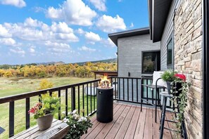 Terrace/patio - 76 Ranch R&R - New Bungalow just east of Deadwood! (Sturgis)