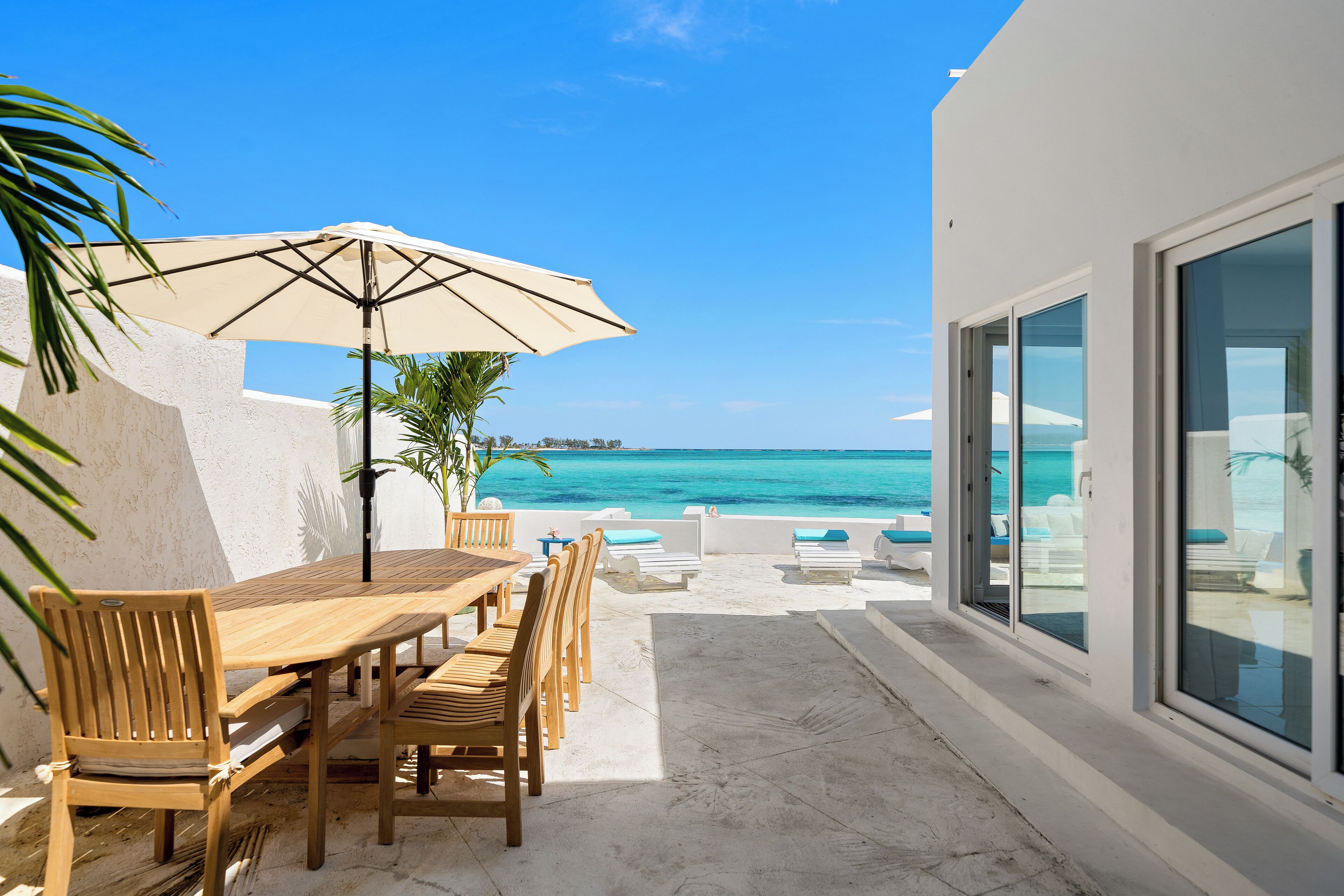 Villa, 5 habitaciones, patio, vistas al mar | Balcón