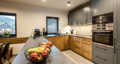 Mountain Chalet Lbh027