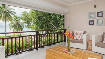 Luxury Apartment 2 Bedrooms | Living area | 35-inch LED TV with cable channels