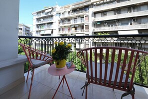 Junior Suite with indoor hot tub | デスク、アイロン / アイロン台、WiFi (無料)、ベッドシーツ