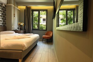 Standard Room No Balcony | Desk, iron/ironing board, free WiFi, bed sheets - Urban Core Residence (Athens)